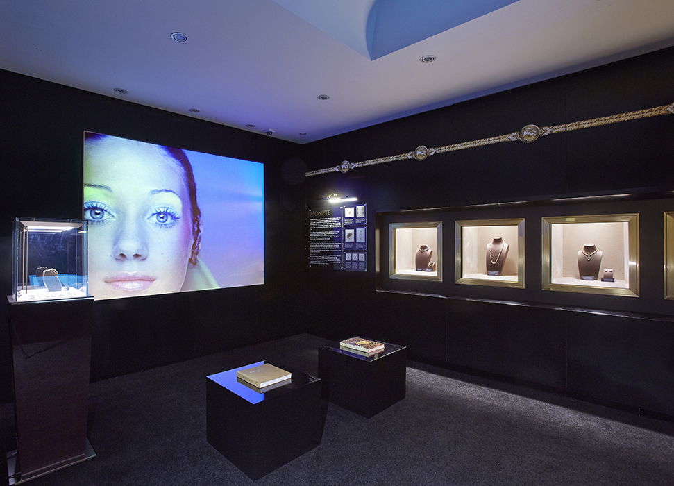 Bulgari: Masterpieces Exhibition on Bond Street store - mad by JUSTSO