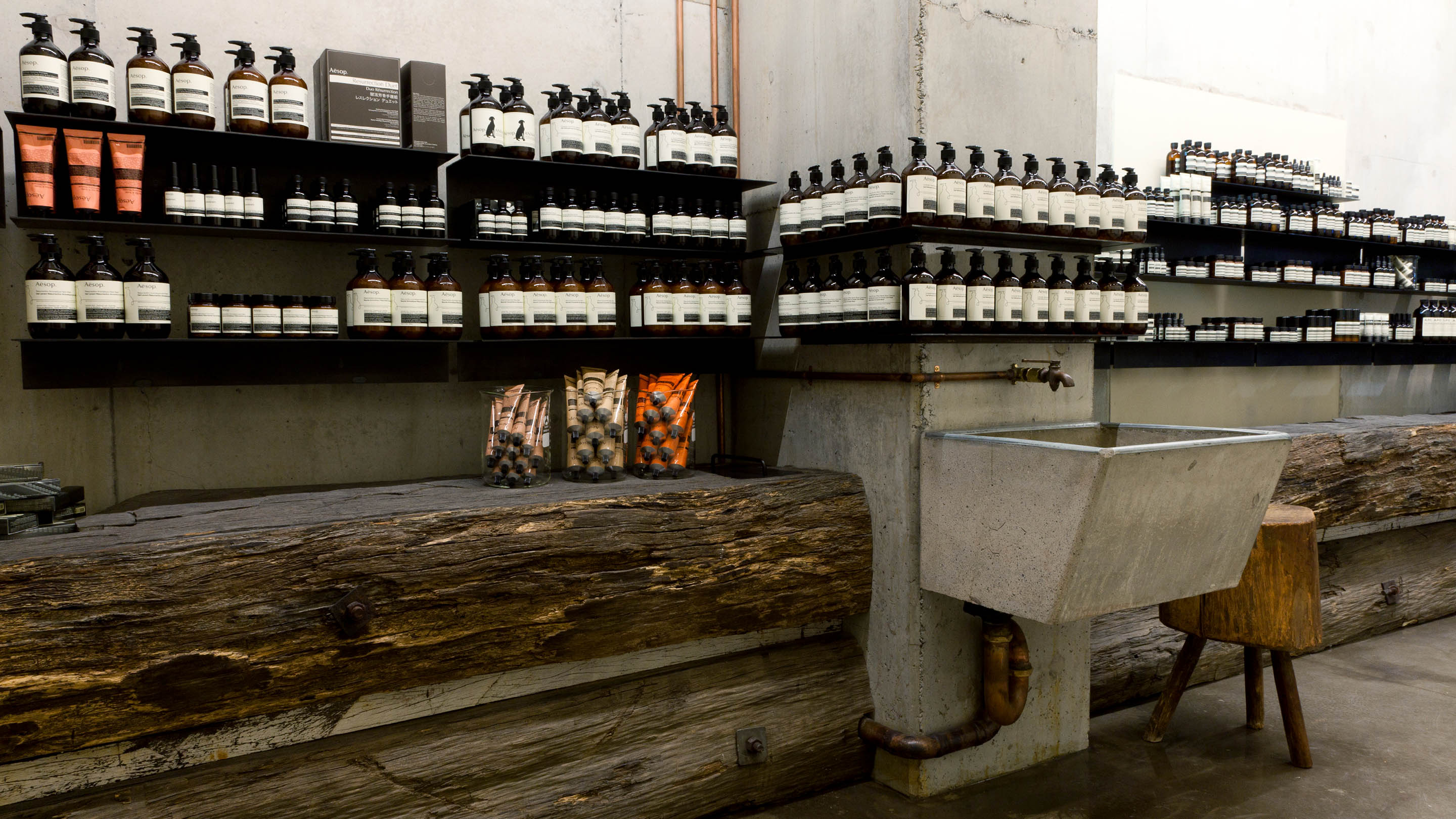 Luxury Retail Design - JUSTSO